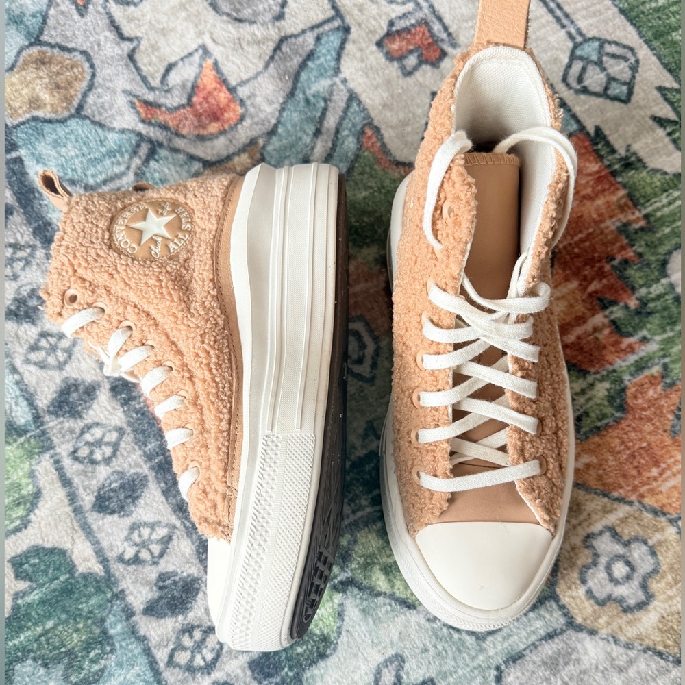 Converse Chuck Taylor All Star Move Platform Sherpa Sneakers High Top Women Rare - Picture 2 of 9